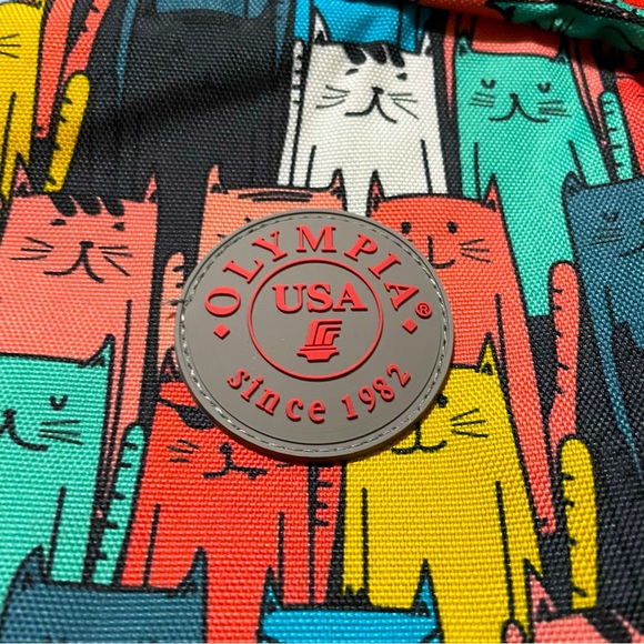 Olympia USA PRINCETON 18” Student Backpack with Multicolor Cat Pattern - Picture 5 of 7